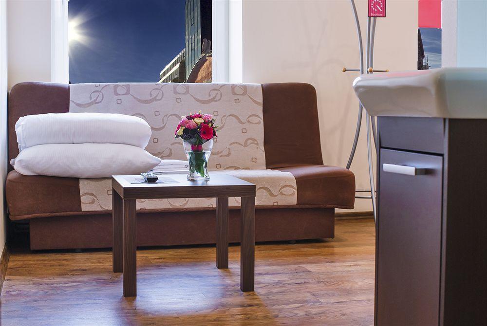 Boutique Hostel ウッチ エクステリア 写真